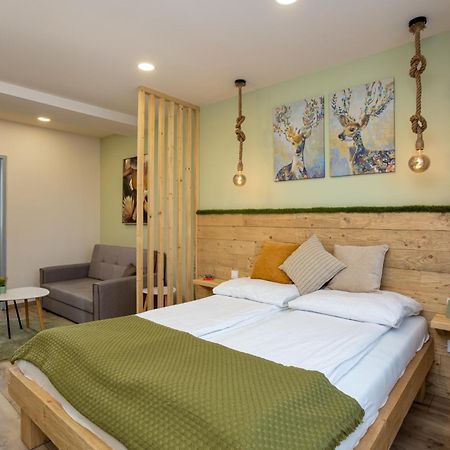 Forro Fogado & Bauer Bistro Hotel Roszke ภายนอก รูปภาพ