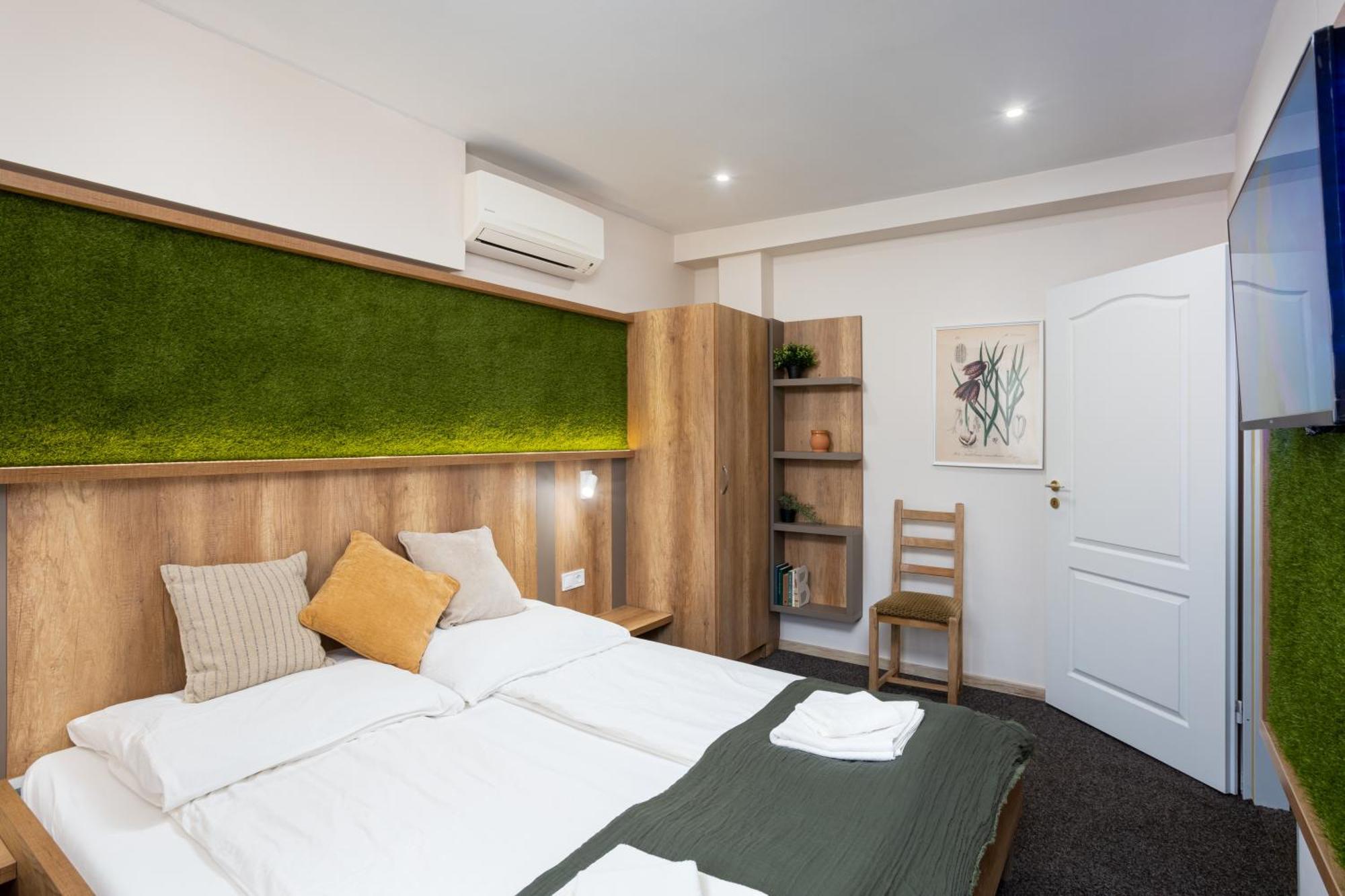 Forro Fogado & Bauer Bistro Hotel Roszke ภายนอก รูปภาพ